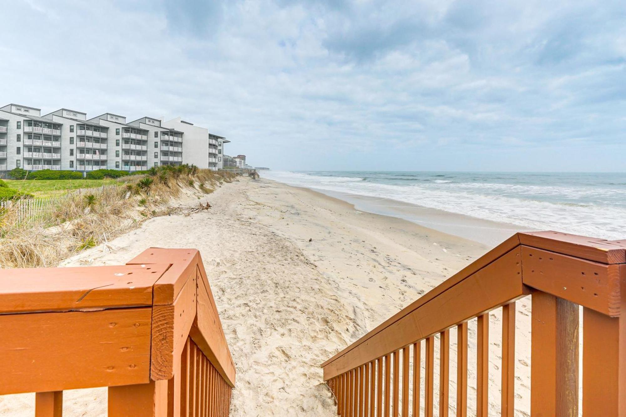 Steps To The Beach Oceanfront Condo With Lanai! North Topsail Beach Eksteriør billede