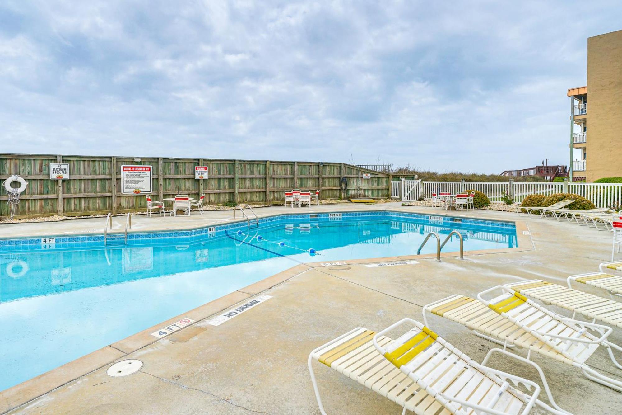 Steps To The Beach Oceanfront Condo With Lanai! North Topsail Beach Eksteriør billede